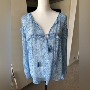 Le Zoe Blue Printed Boho Peasant Blouse – Women’s Size L